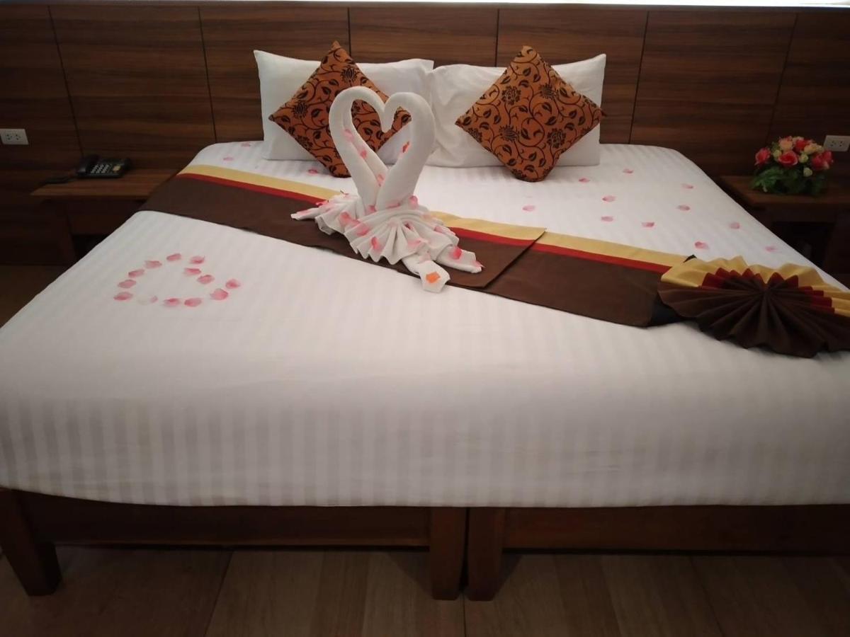 Saisawan Beach Luxury Hotel Na Chom Thian Extérieur photo