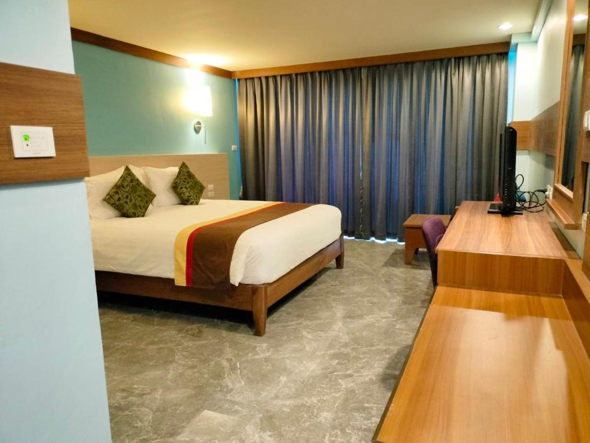 Saisawan Beach Luxury Hotel Na Chom Thian Extérieur photo
