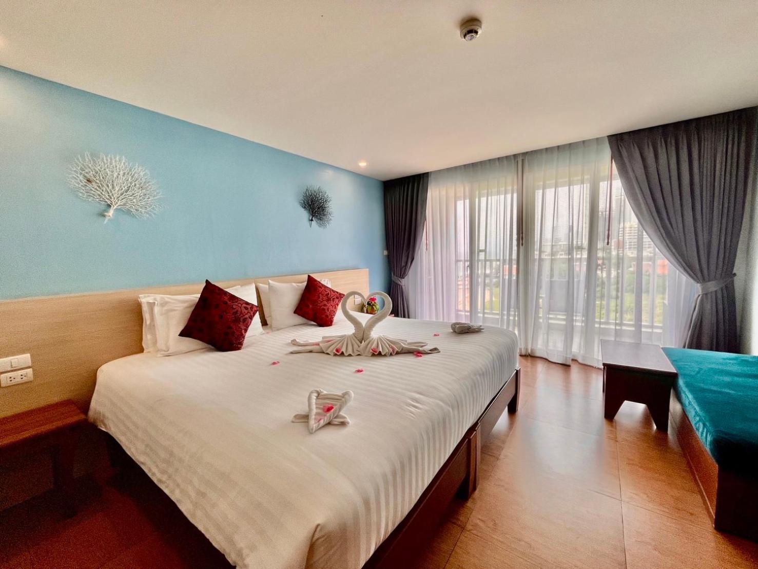 Saisawan Beach Luxury Hotel Na Chom Thian Extérieur photo